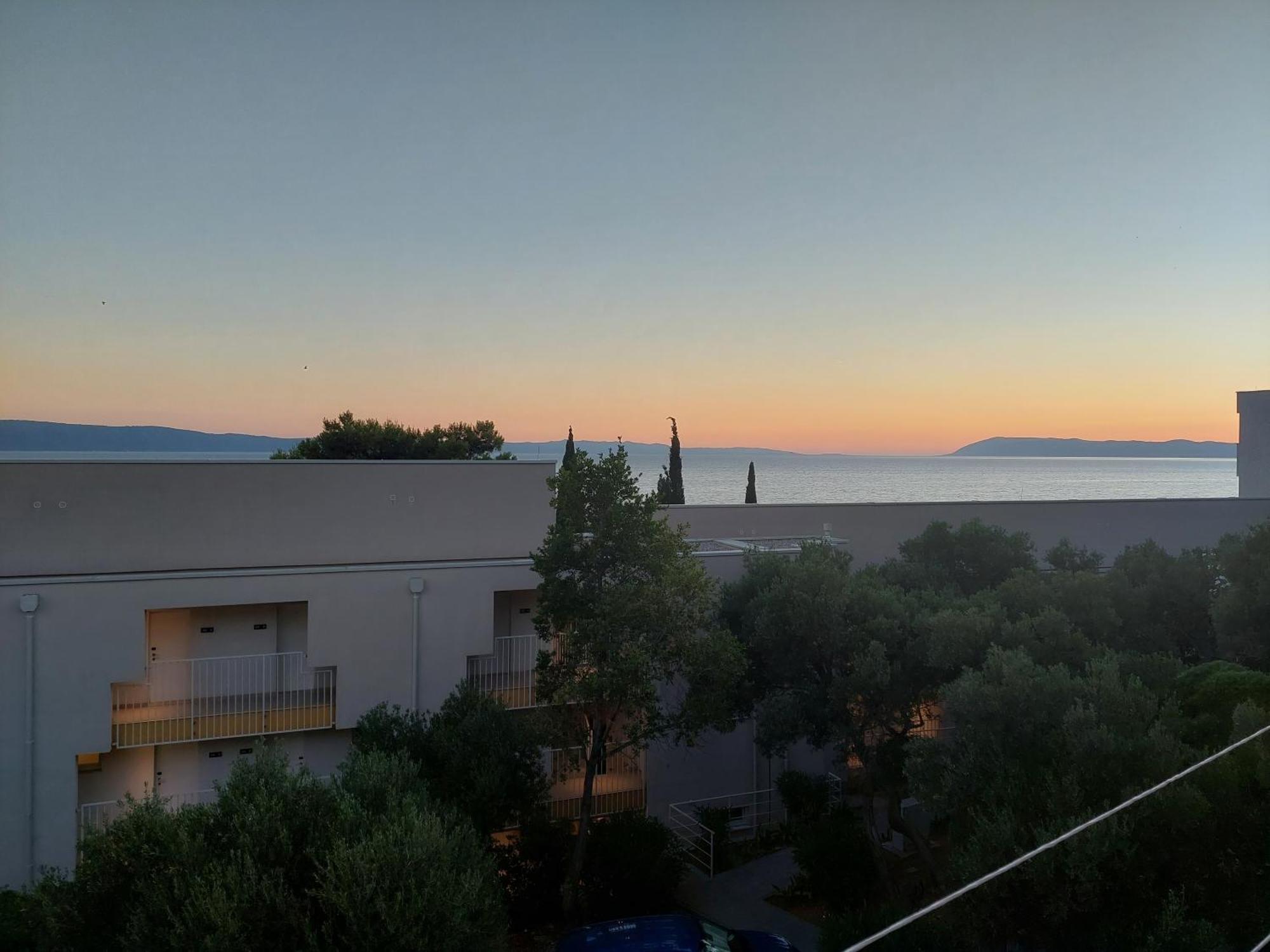 Apartman Njavro Podgora Exterior photo